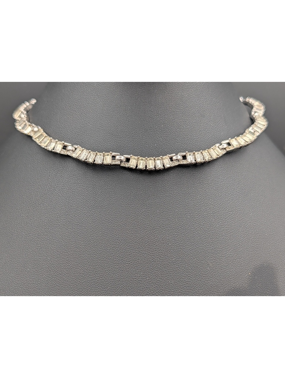 Vintage Trifari Rhinestone Choker Necklace Baguette Emerald Cut Silver Tone 16"